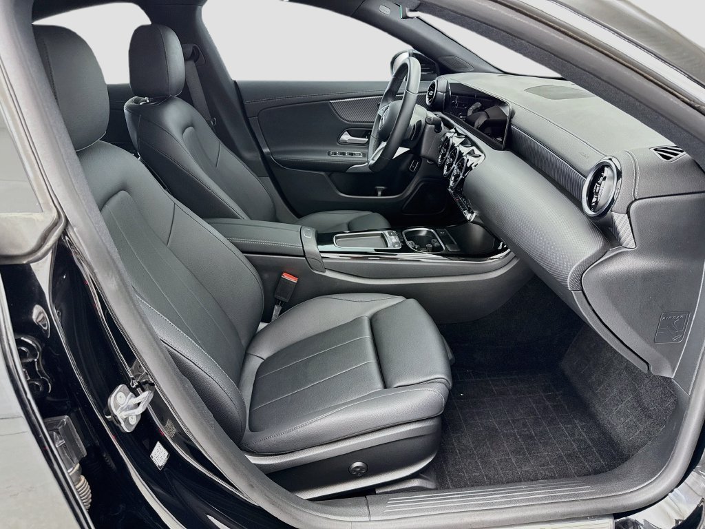 Certified 2026 Mercedes-Benz CLA 250 image 18