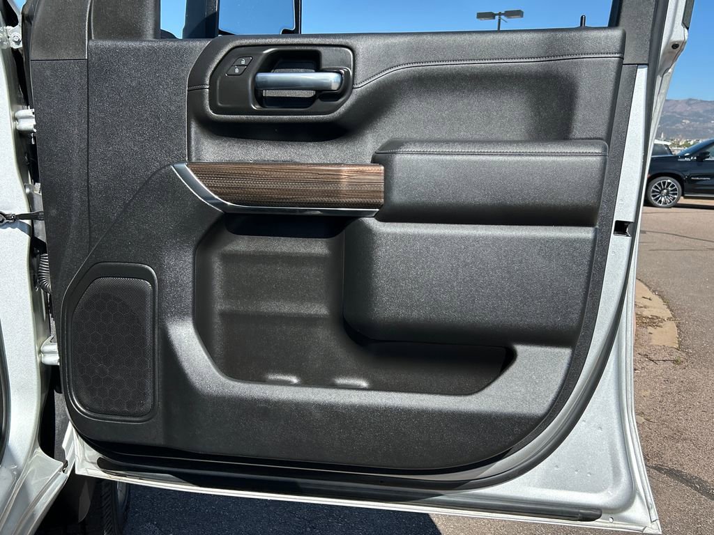 Used 2020 Chevrolet Silverado 2500 LT w/ All Star Edition AWD/4WD image 32