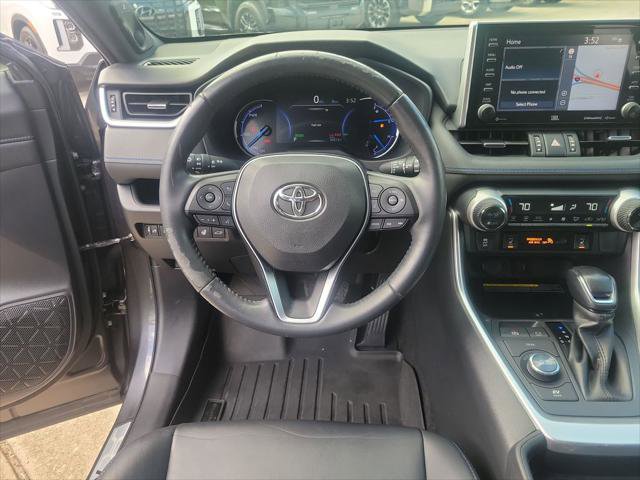 Certified 2020 Toyota RAV4 XSE image 28