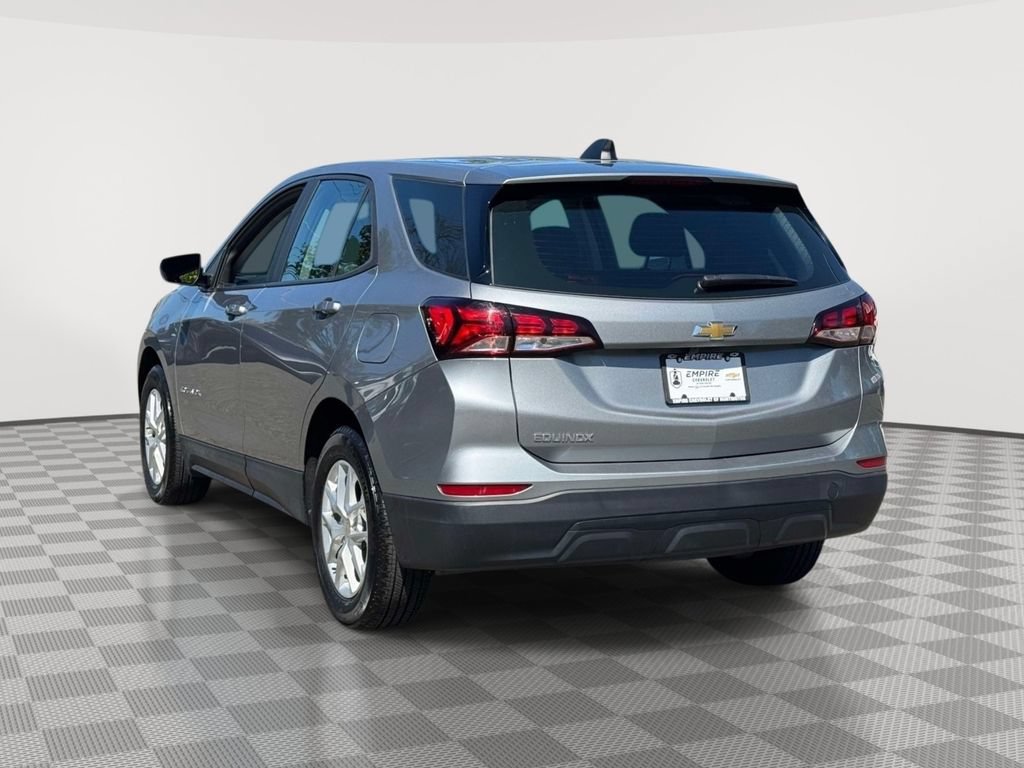 Used 2024 Chevrolet Equinox LS FWD image 6