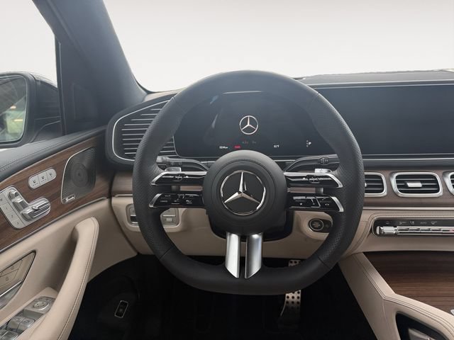 New 2026 Mercedes-Benz GLS 450 4MATIC image 12