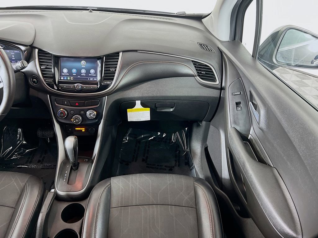 Used 2019 Chevrolet Trax LT w/ Redline Edition image 21