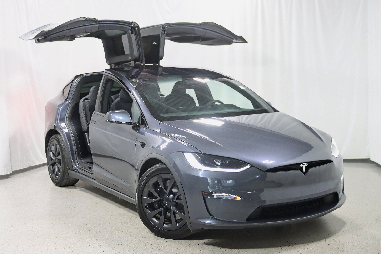 Used 2023 Tesla Model X AWD/4WD image 8