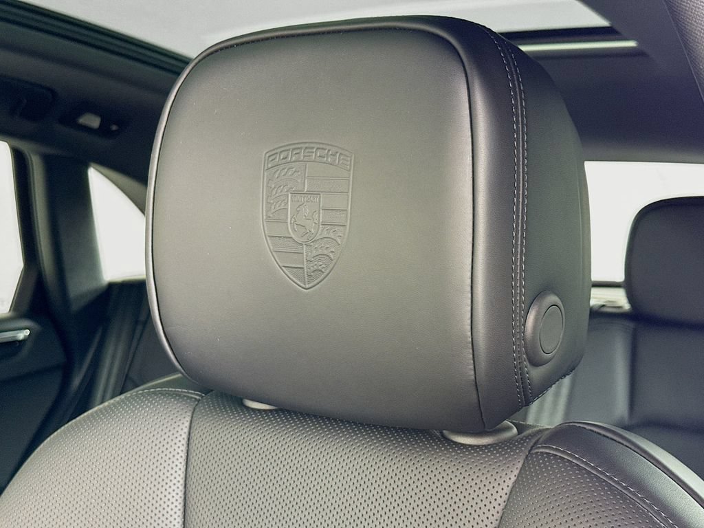 New 2026 Porsche Macan S AWD/4WD image 14