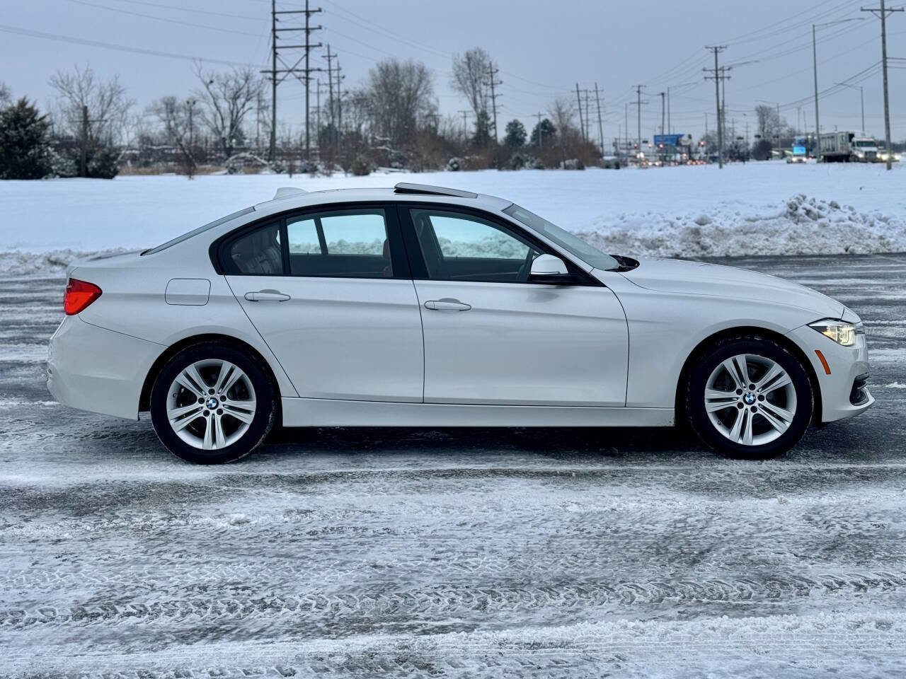 Used 2016 BMW 328d xDrive Sedan image 5