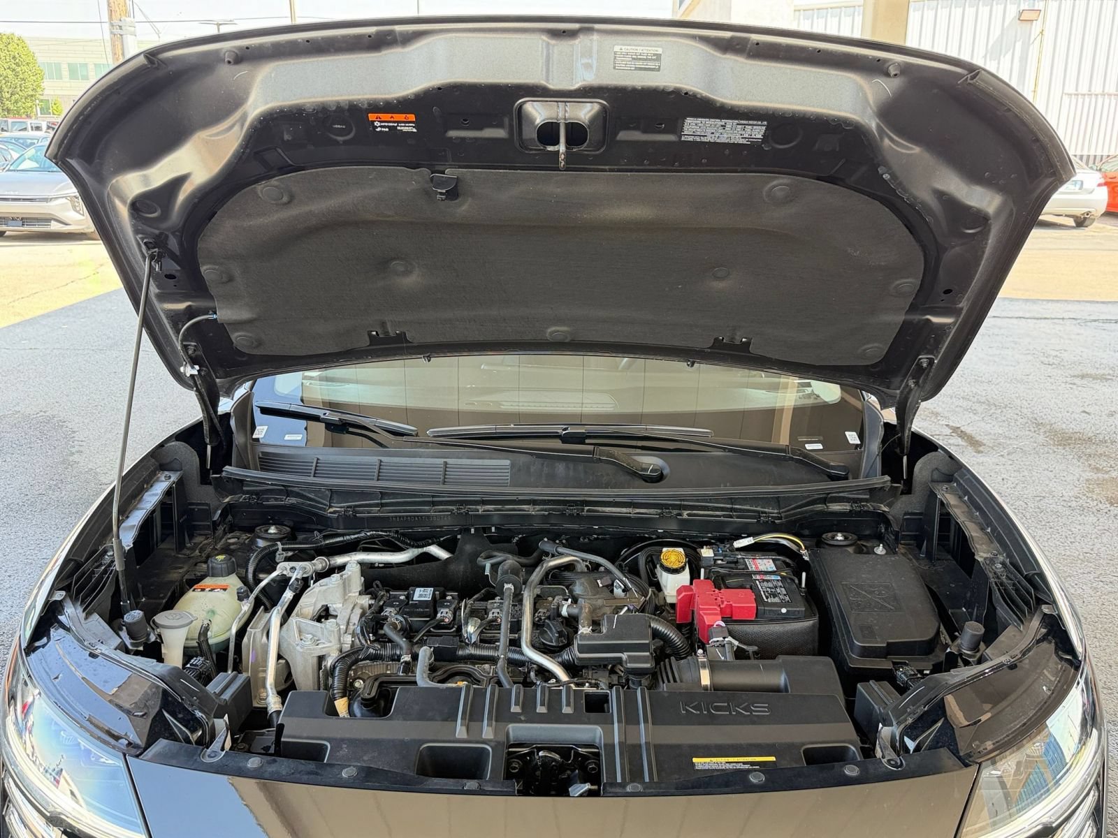 Used 2026 Nissan Kicks SR FWD image 26