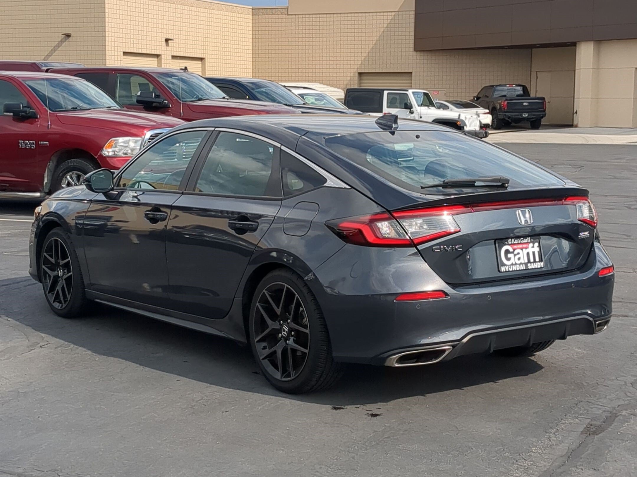 Used 2022 Honda Civic Sport Touring image 8