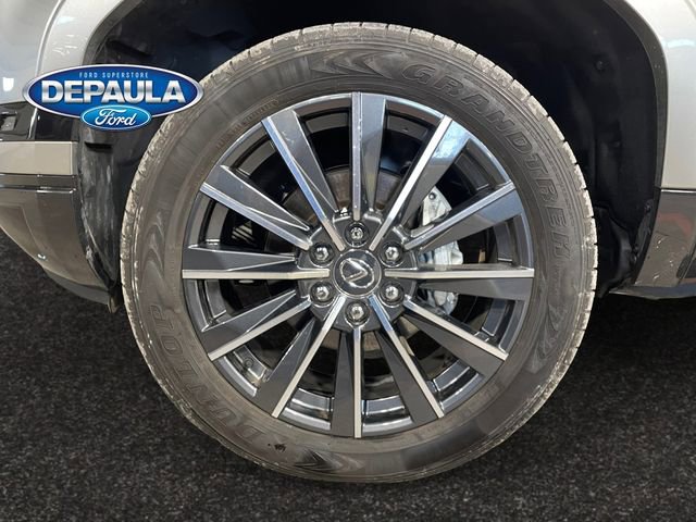 Used 2024 Lexus GX 550 image 18