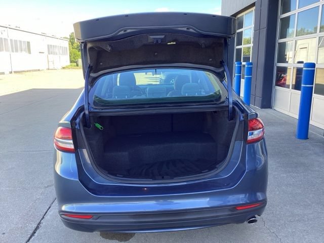 Used 2018 Ford Fusion S FWD image 13