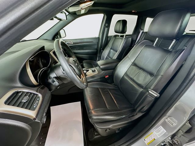 Used 2015 Jeep Grand Cherokee Limited w/ Trailer Tow Group IV image 22