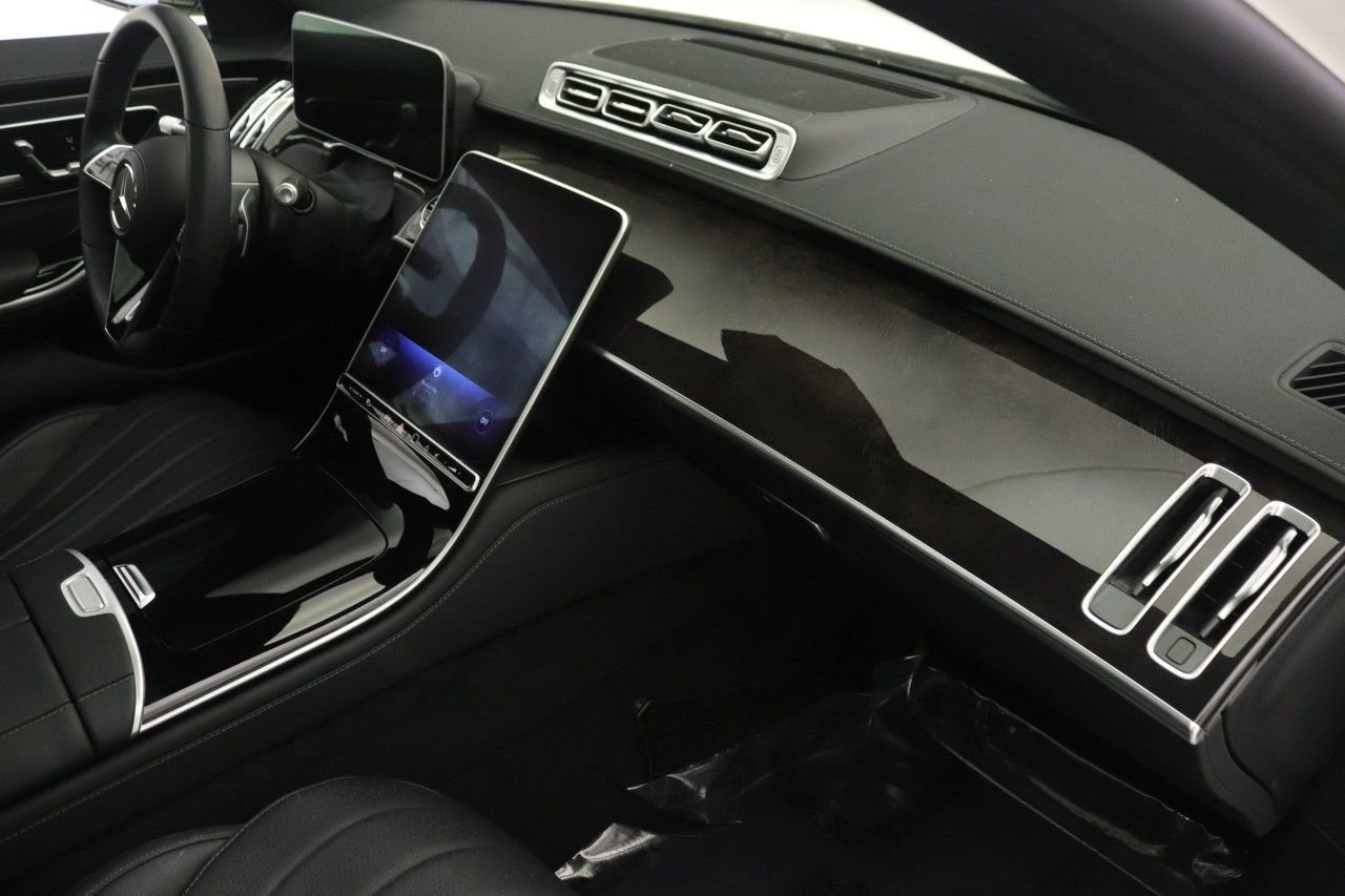 Certified 2022 Mercedes-Benz S 500 4MATIC image 24