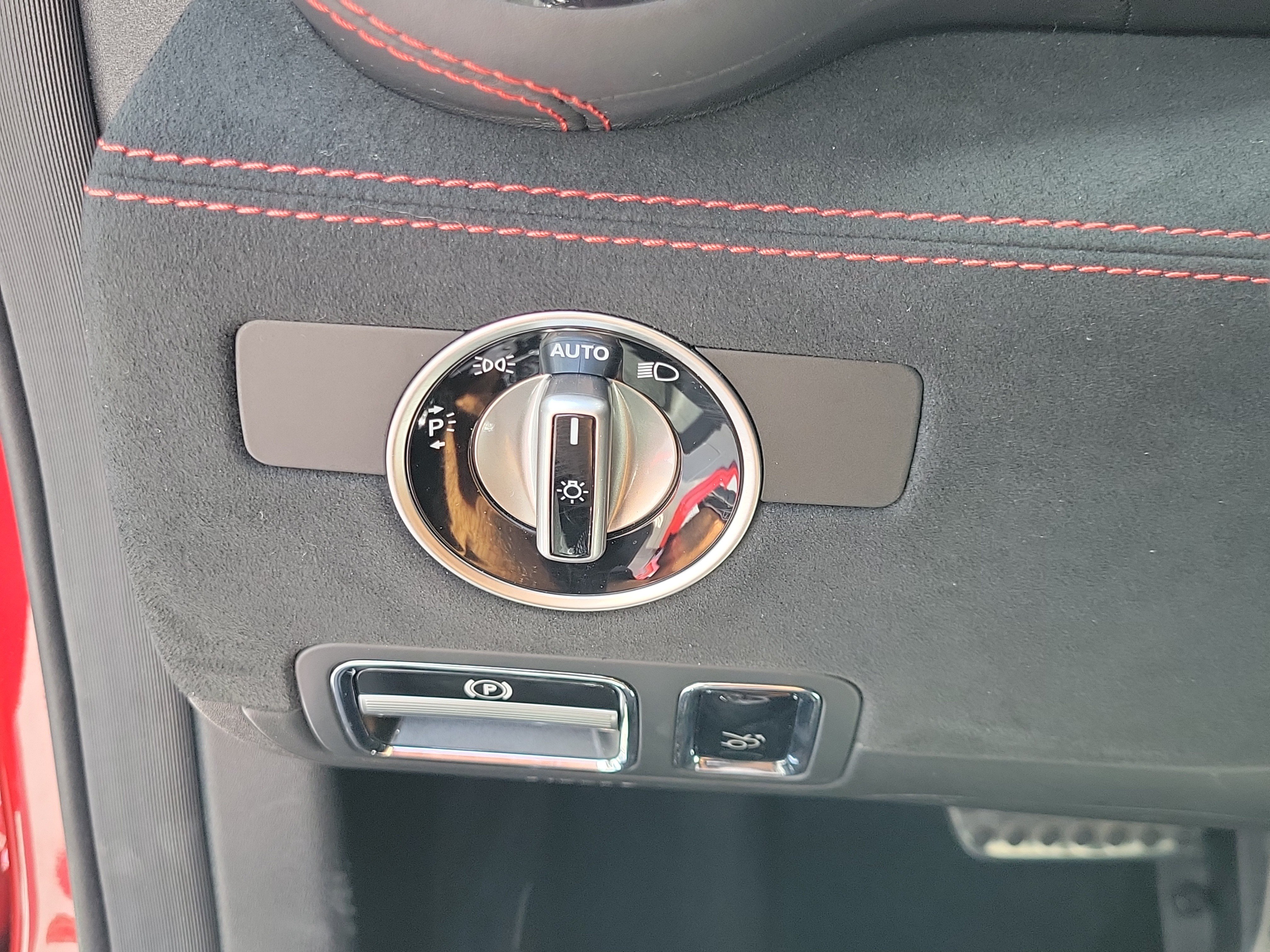 Used 2016 Mercedes-Benz AMG GT S image 17
