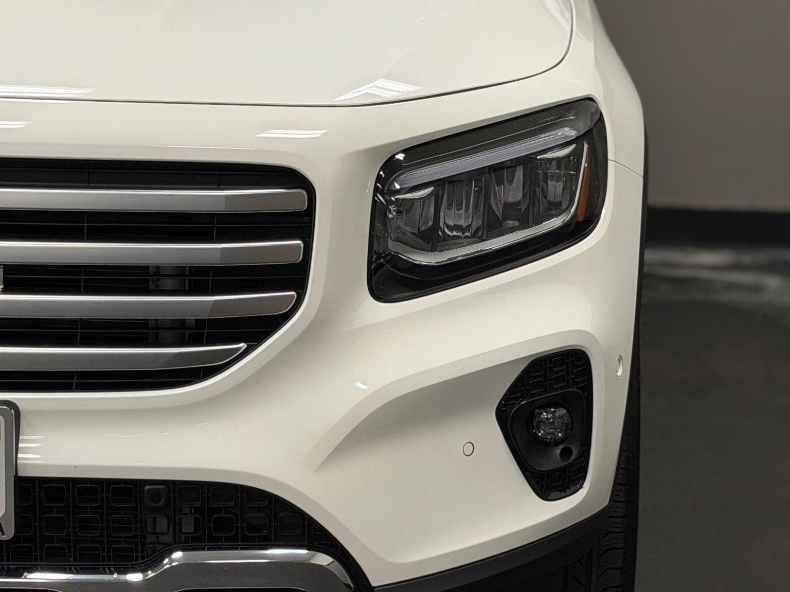 Used 2025 Mercedes-Benz GLB 250 image 8