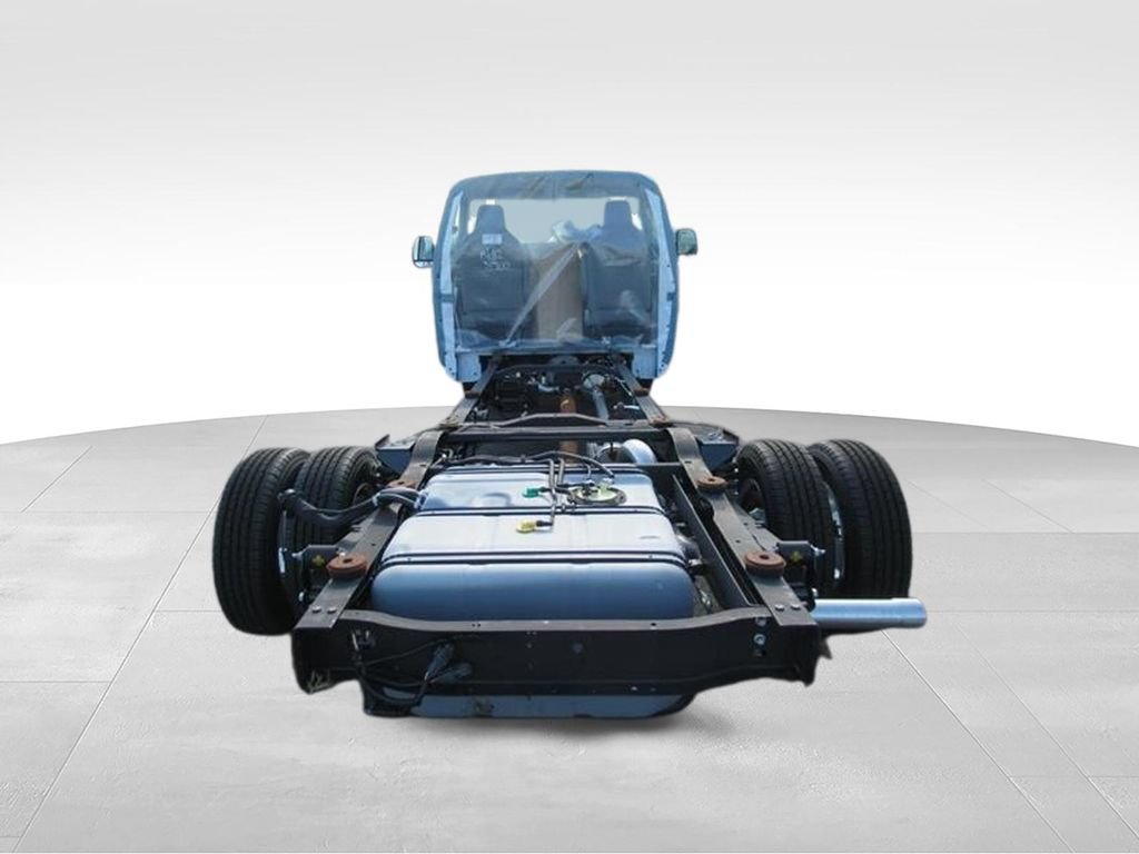 New 2024 Ford E-450 and Econoline 450 Super Duty w/ Power Windows & Locks Group RWD image 5