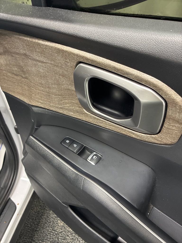 Used 2022 Kia Sorento EX image 26