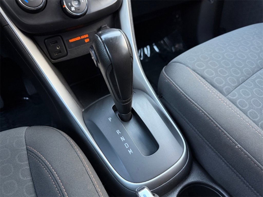 Used 2021 Chevrolet Trax LS w/ Tint and Cruise Package image 27