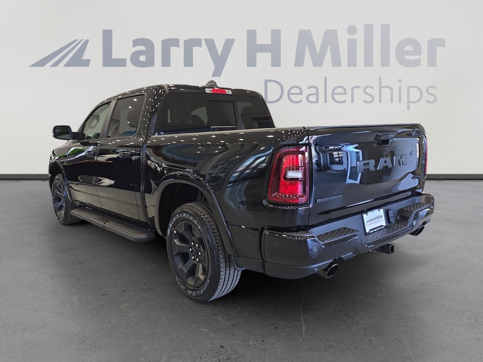 New 2026 RAM 1500 Big Horn AWD/4WD image 3