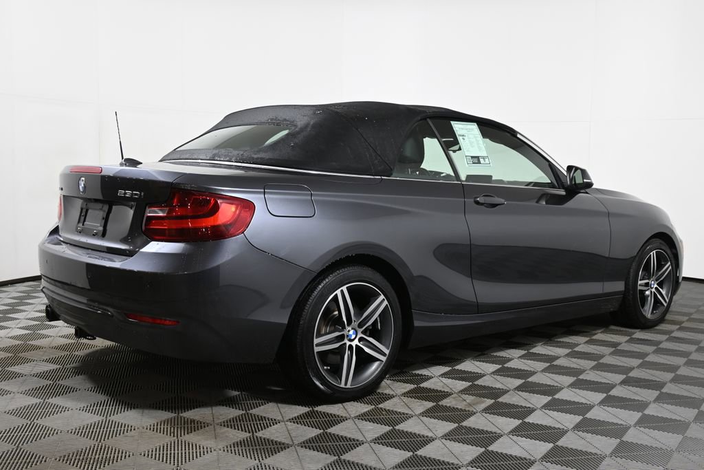 Used 2017 BMW 230i xDrive Convertible image 7