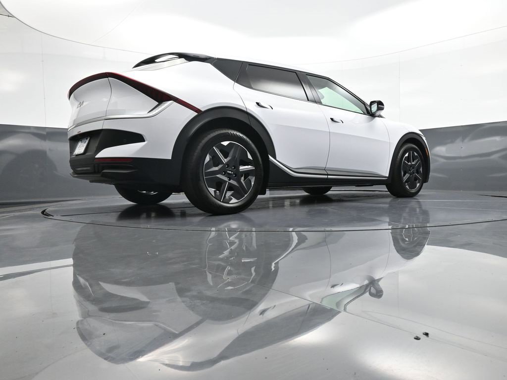 New 2025 Kia EV6 Light image 28