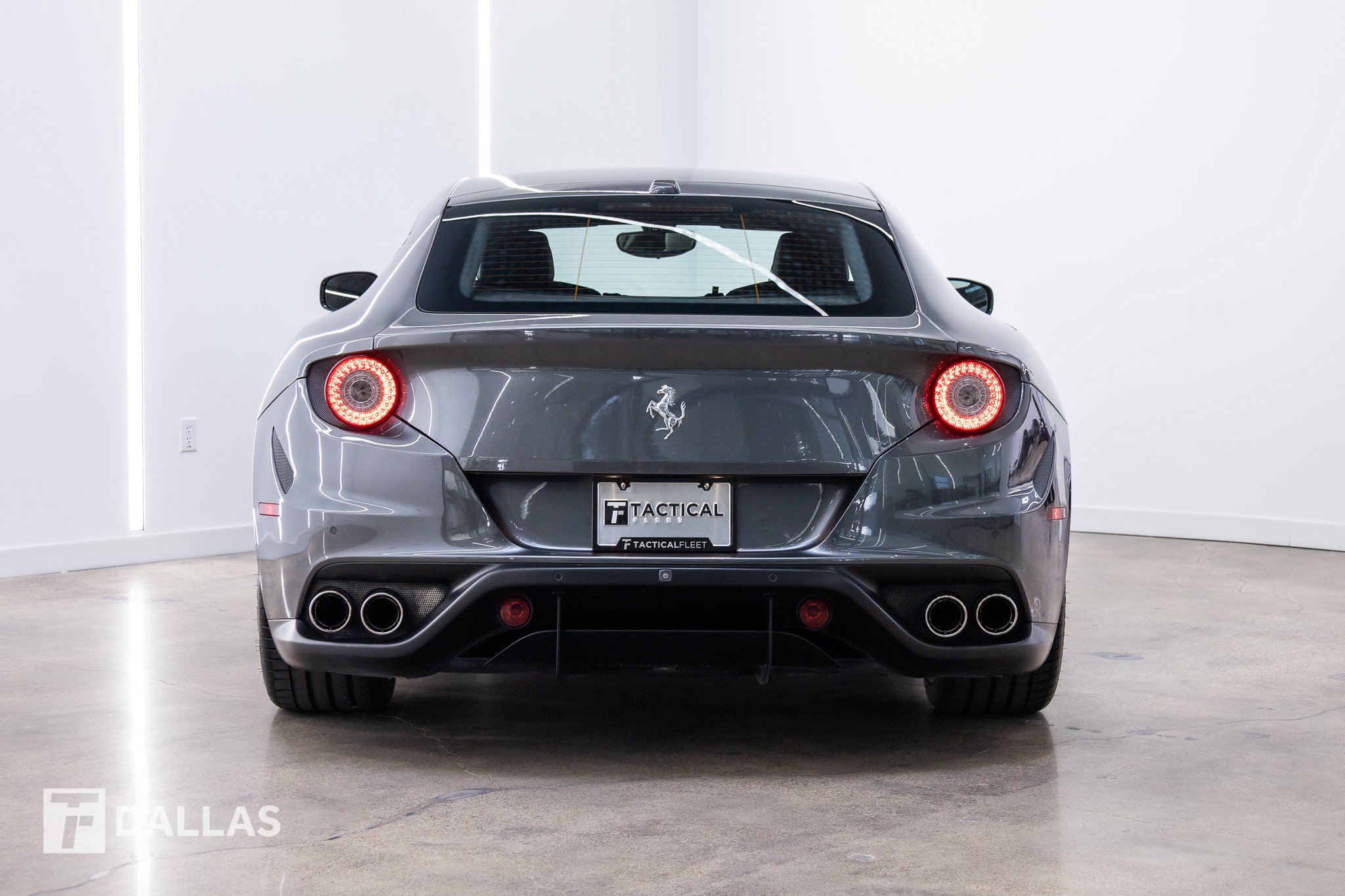 Used 2012 Ferrari FF AWD/4WD image 10