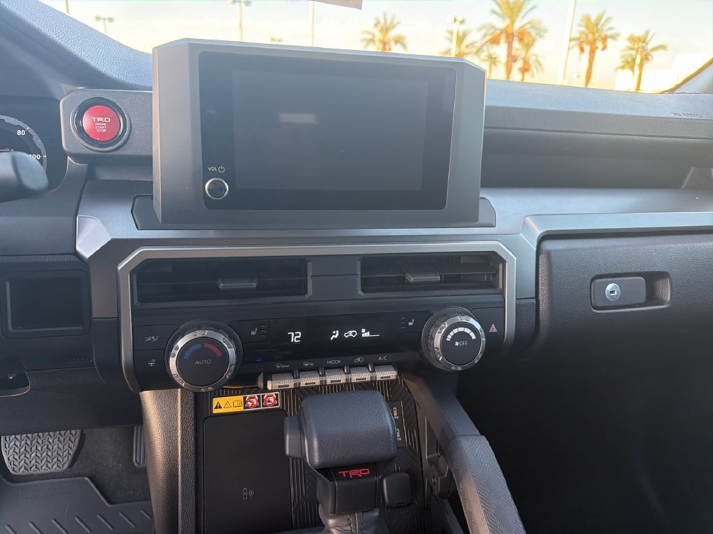 Certified 2025 Toyota 4Runner TRD Off-Road AWD/4WD image 19