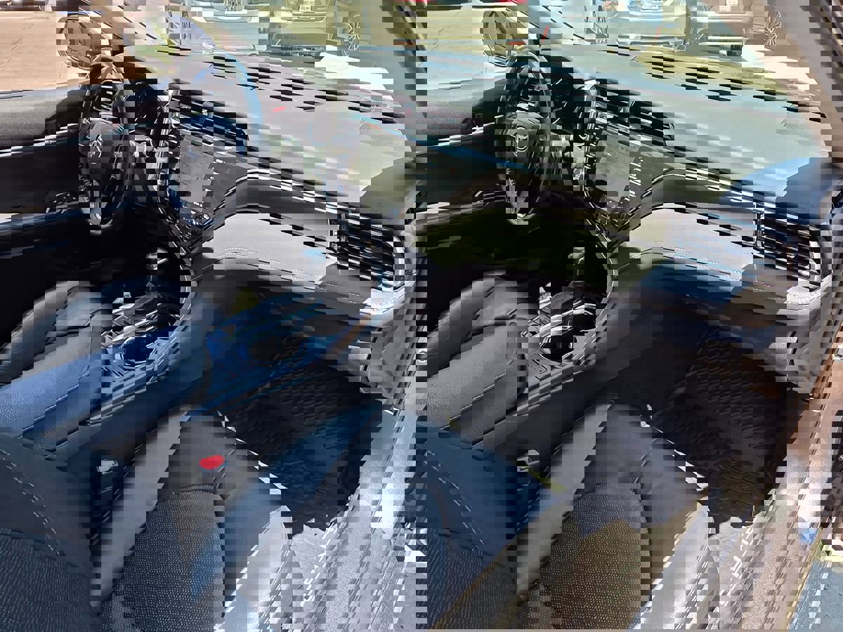 Used 2020 Toyota Camry XSE image 14