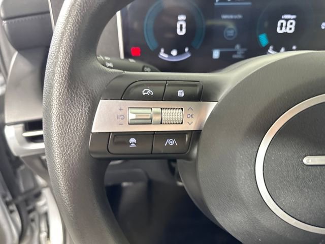 Used 2025 Hyundai Tucson SE FWD image 15