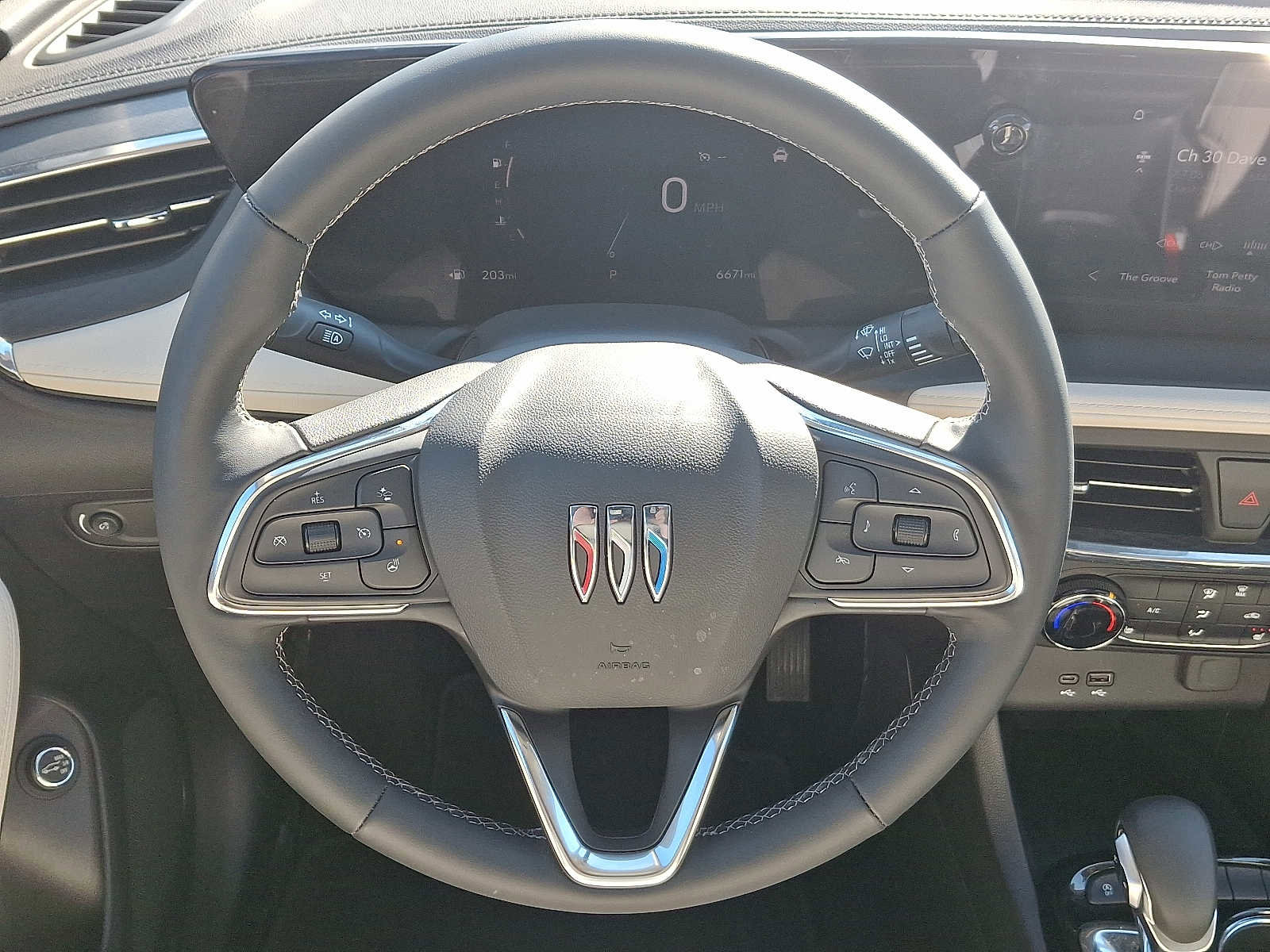 Used 2026 Buick Encore GX Preferred w/ Comfort Package image 19