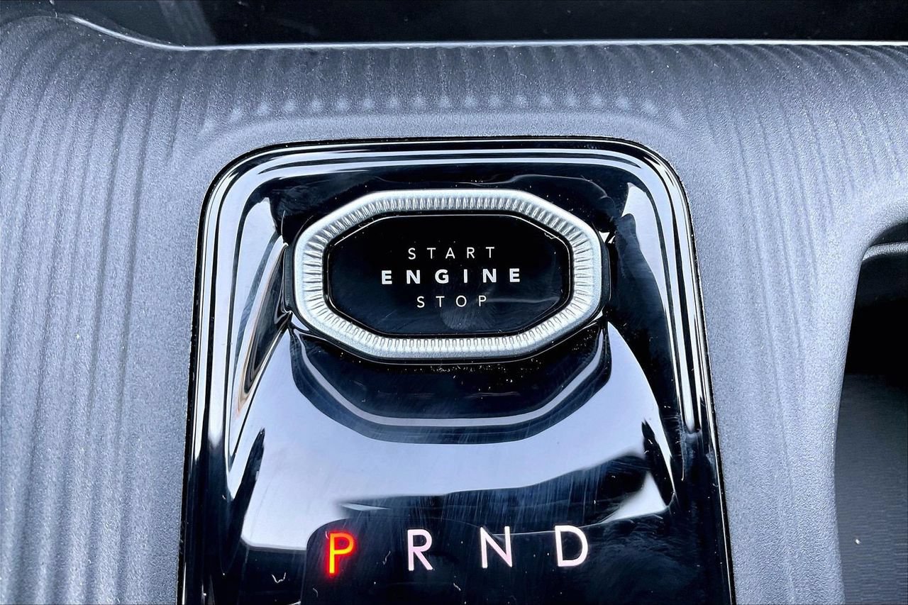 New 2026 Jeep Cherokee Laredo AWD/4WD image 15