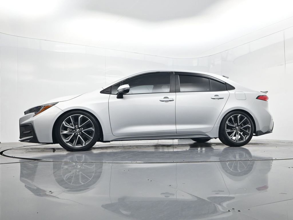 Used 2022 Toyota Corolla SE image 38