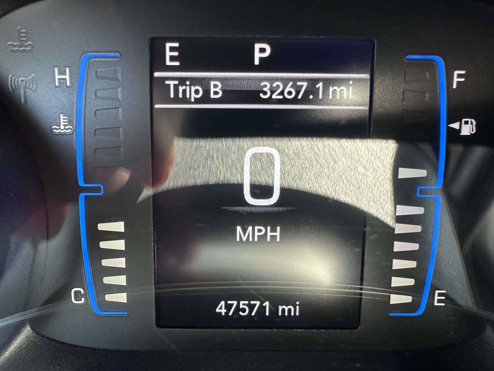 Used 2017 Chrysler Pacifica Touring-L FWD image 31
