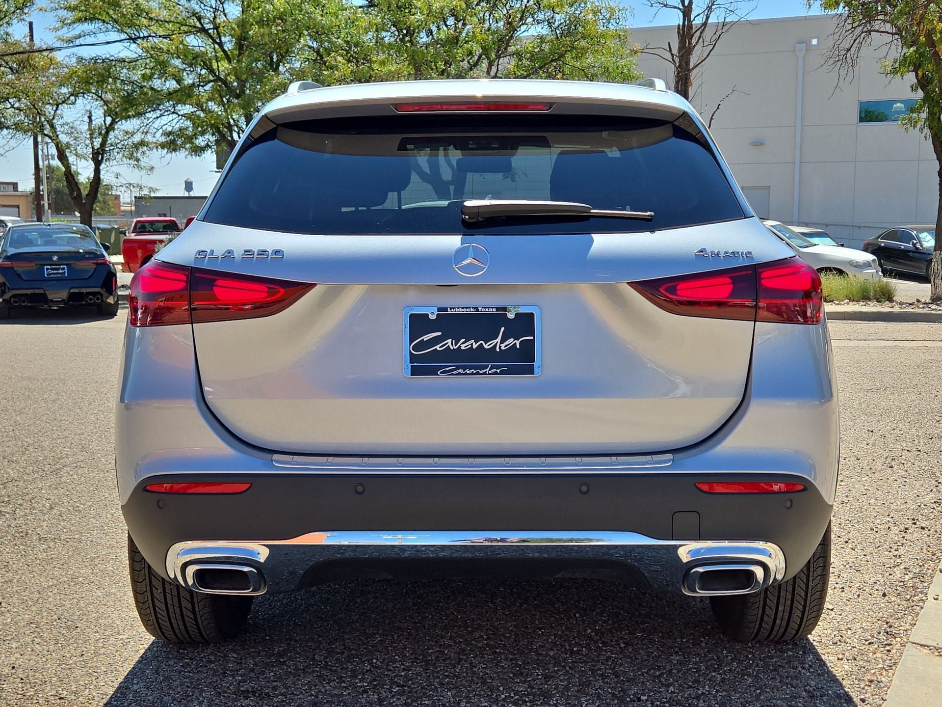 New 2025 Mercedes-Benz GLA 250 4MATIC image 12