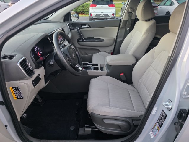 Used 2019 Kia Sportage LX AWD/4WD image 15