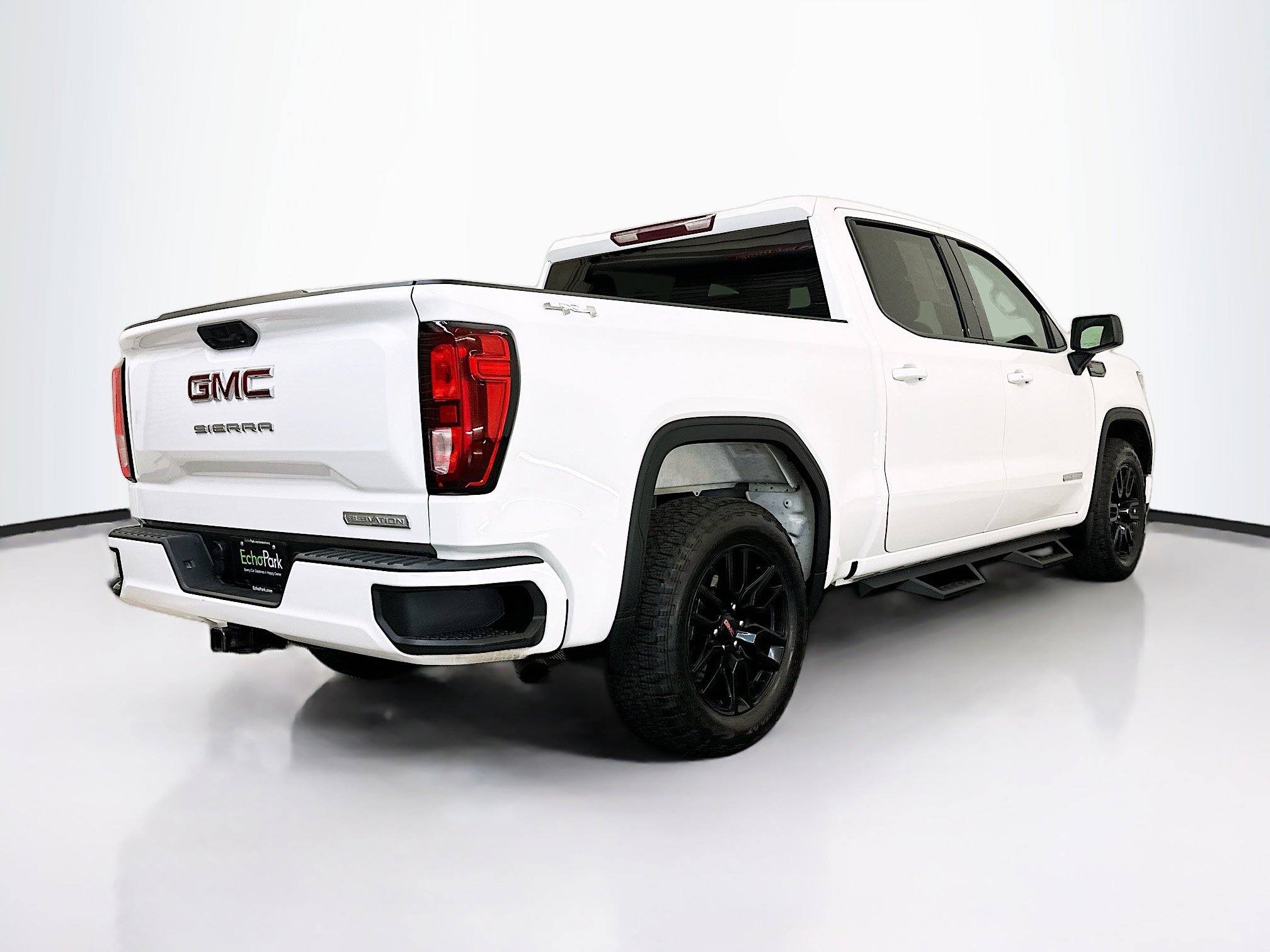 Used 2024 GMC Sierra 1500 Elevation image 9