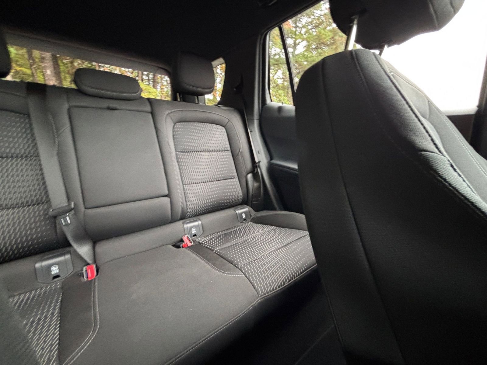 Used 2025 Chevrolet Equinox LT image 37