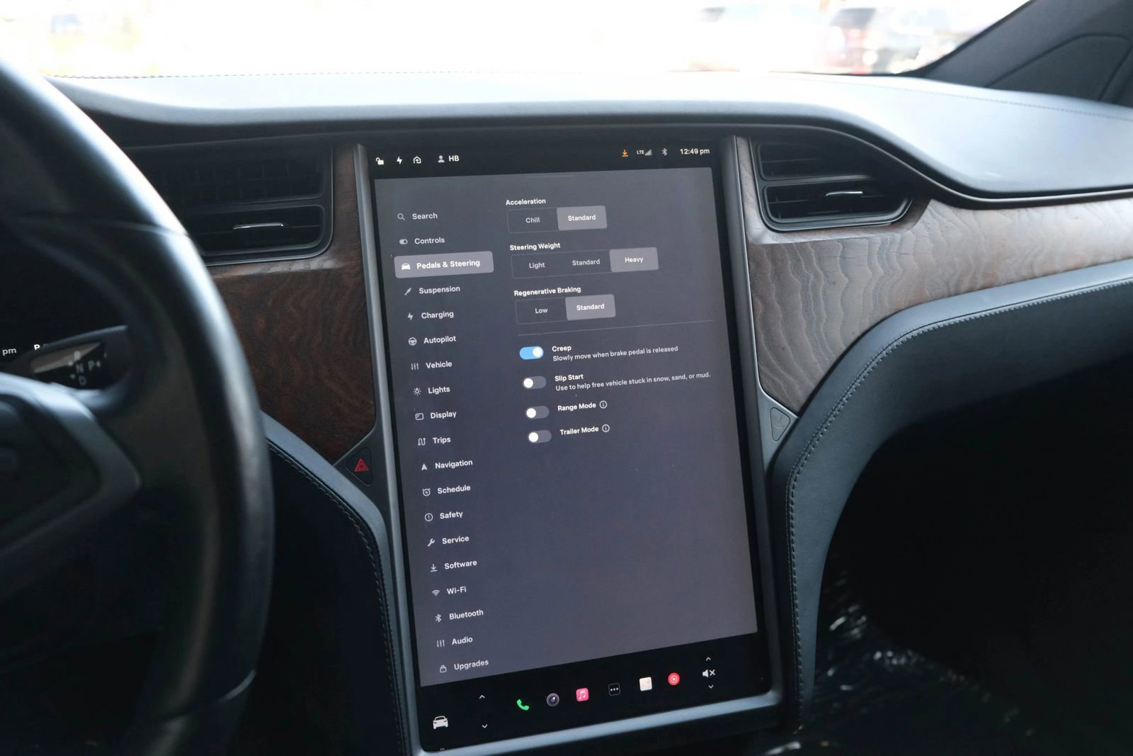 Used 2018 Tesla Model X 75D AWD/4WD image 34