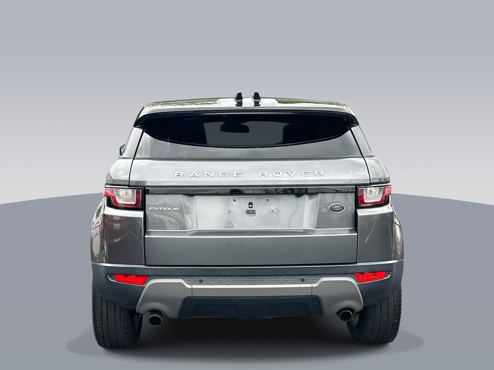 Used 2017 Land Rover Range Rover Evoque SE Premium image 4