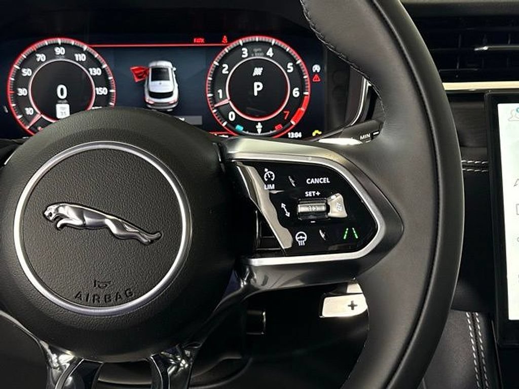 New 2026 Jaguar F-PACE R-Dynamic S AWD/4WD image 41