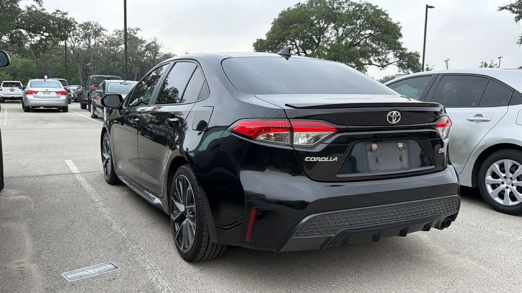 Used 2021 Toyota Corolla SE FWD image 7