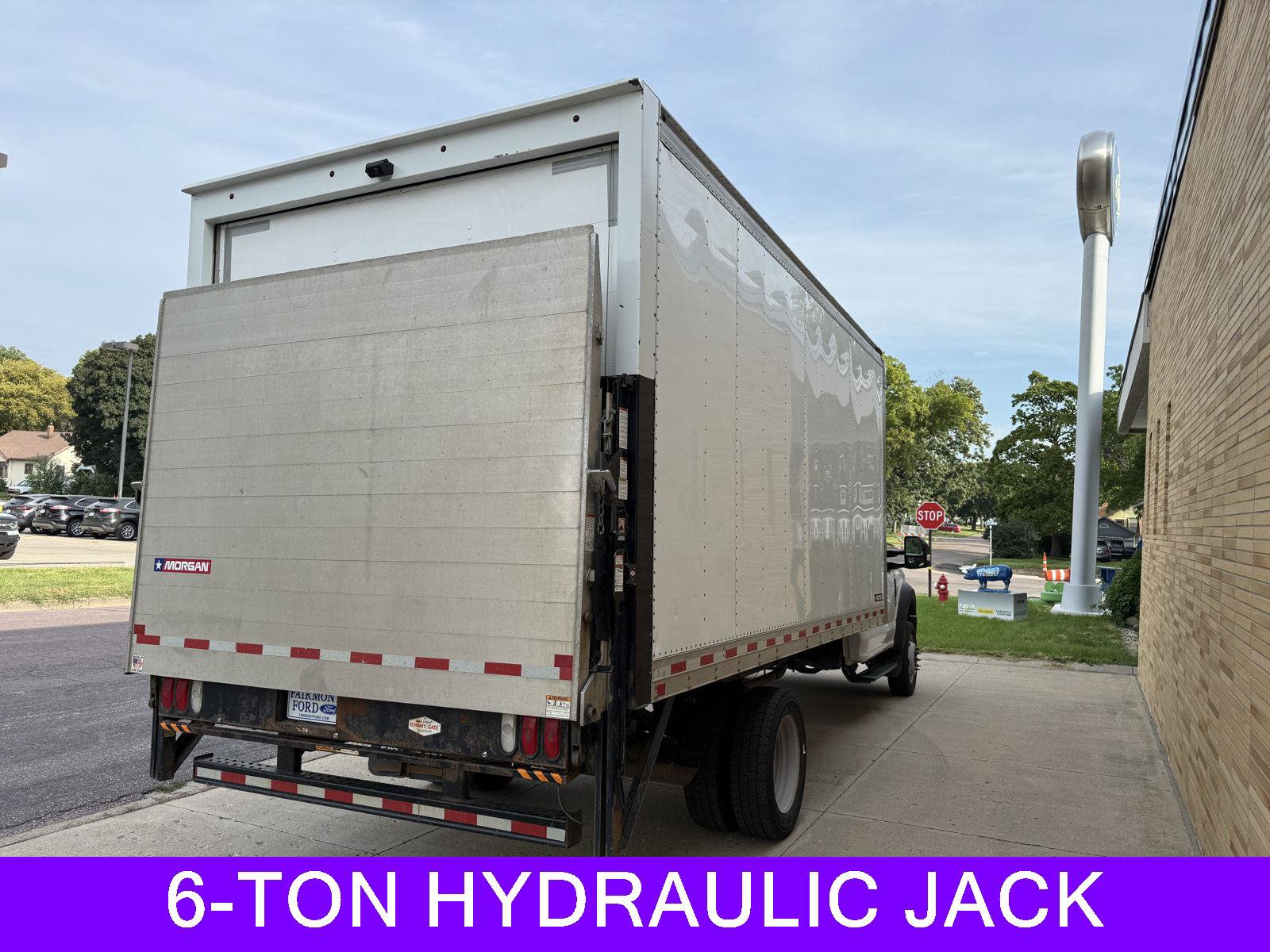 Used 2020 Ford F450 XLT AWD/4WD image 5