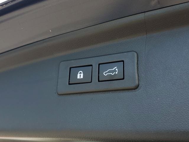 Certified 2023 Subaru Outback Touring XT AWD/4WD image 11