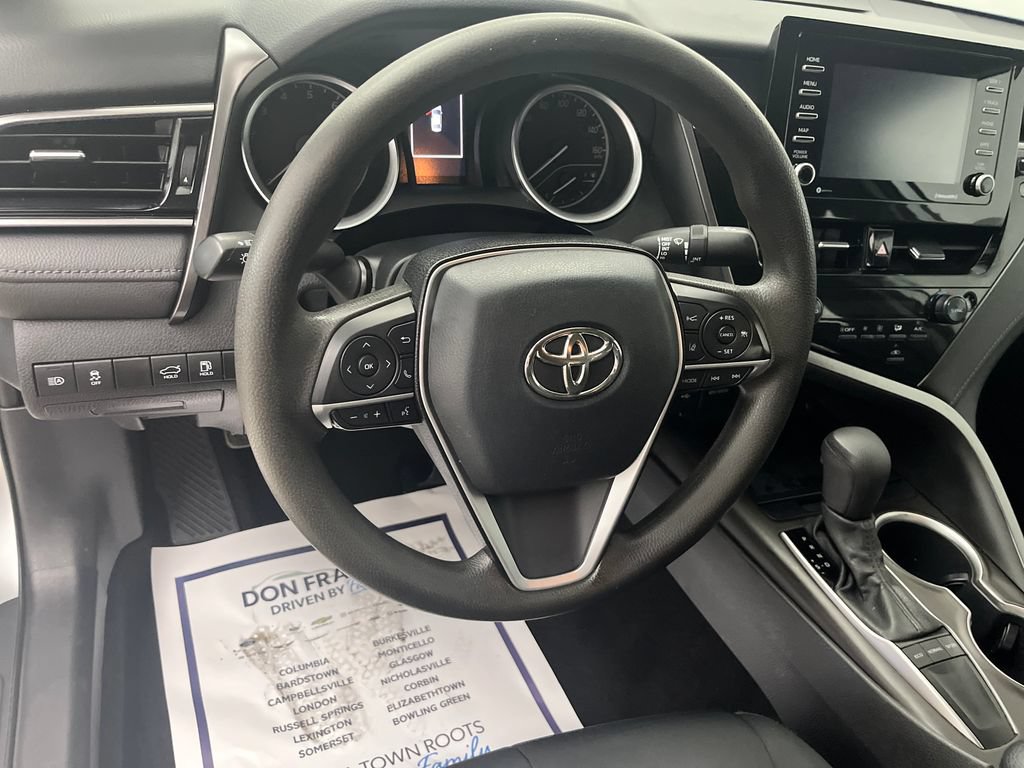 Used 2022 Toyota Camry LE FWD image 17