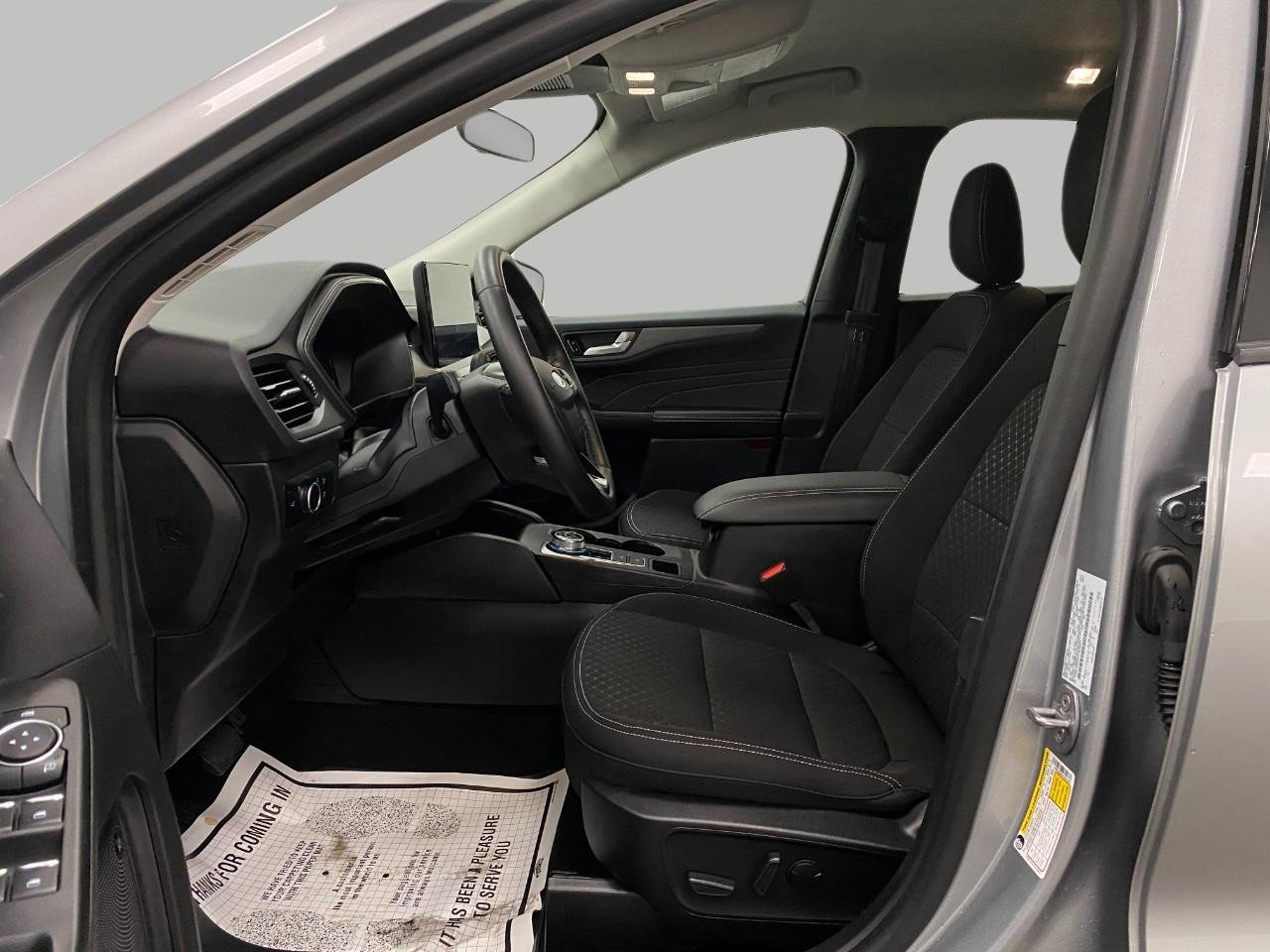 Used 2023 Ford Escape Active w/ Tech Pack #2 image 32