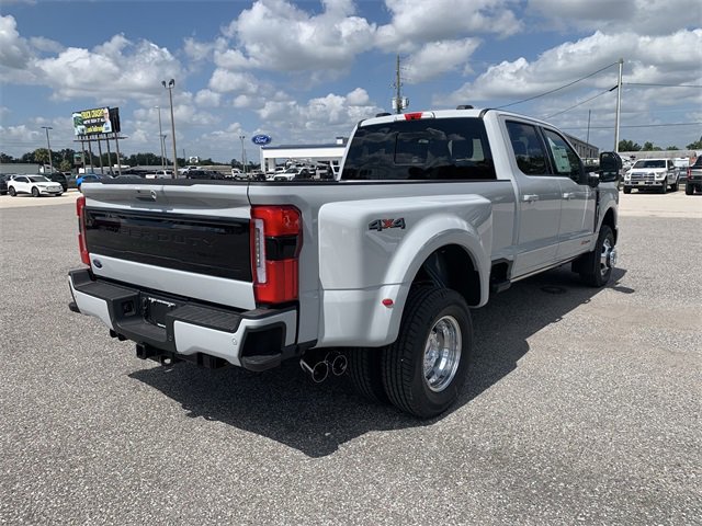 New 2026 Ford F350 Platinum image 4
