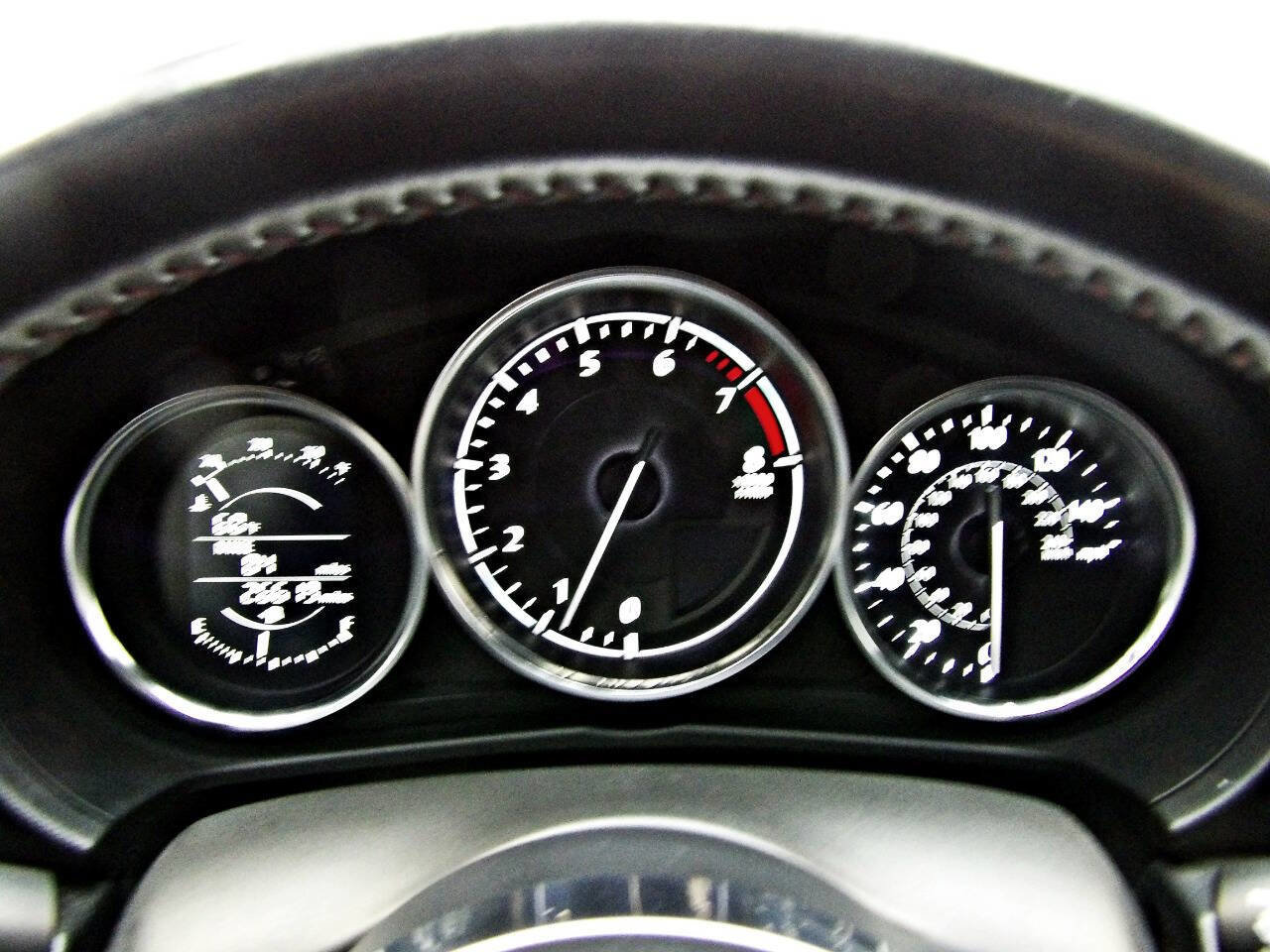 Used 2018 MAZDA MX-5 Miata Grand Touring image 18