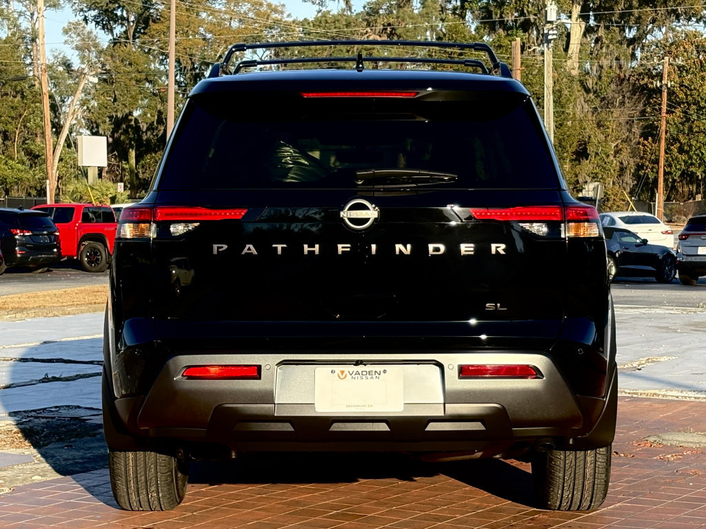 New 2026 Nissan Pathfinder SL FWD image 13