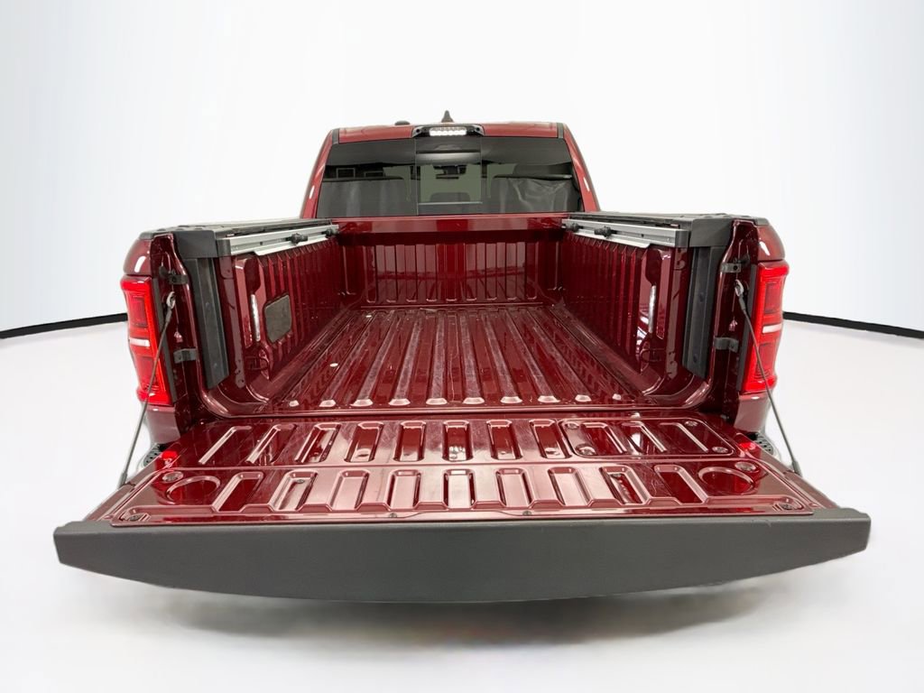 Used 2025 RAM 1500 Limited AWD/4WD image 27