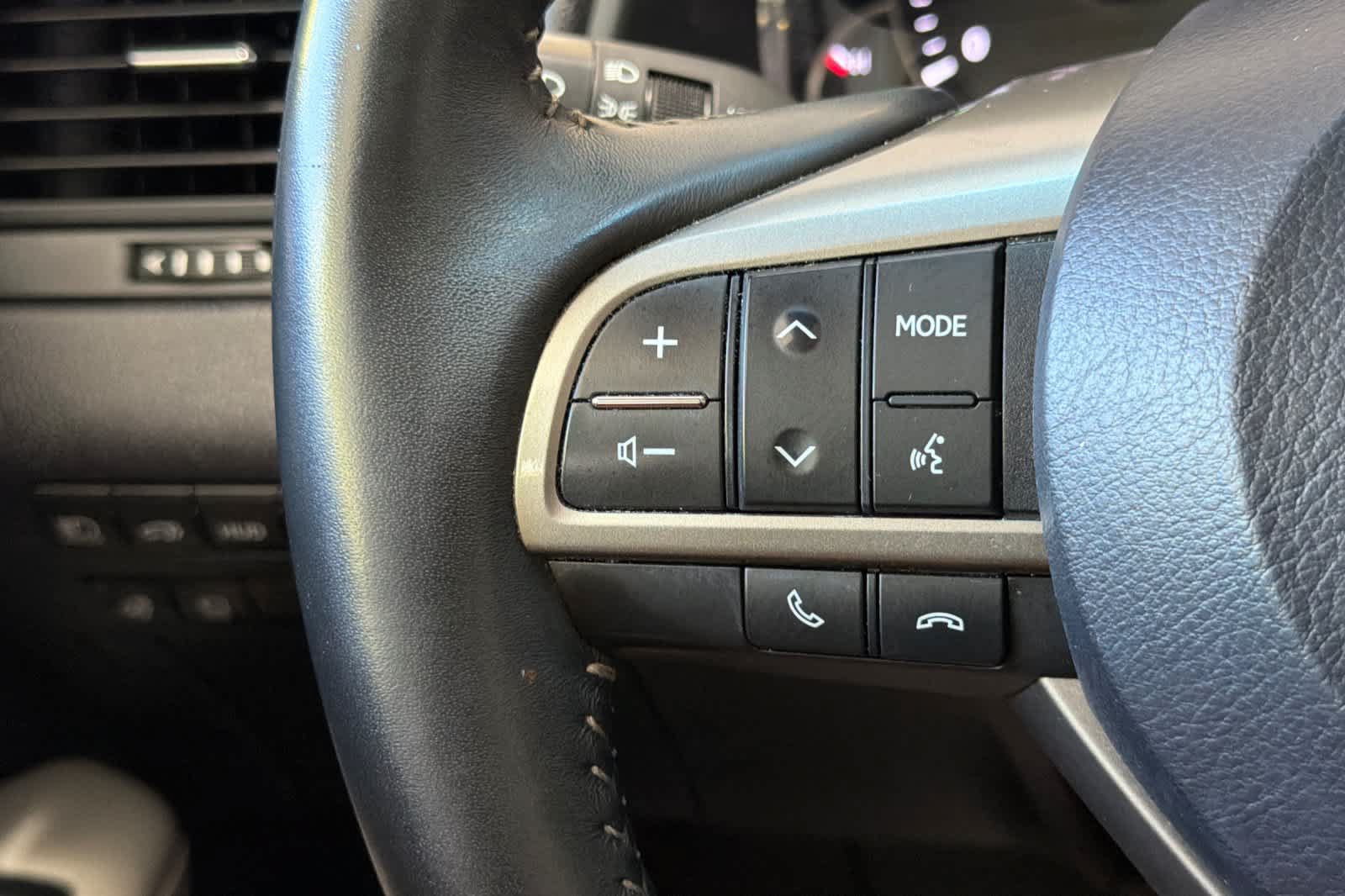 Used 2017 Lexus RX 350 AWD w/ Premium Package image 26