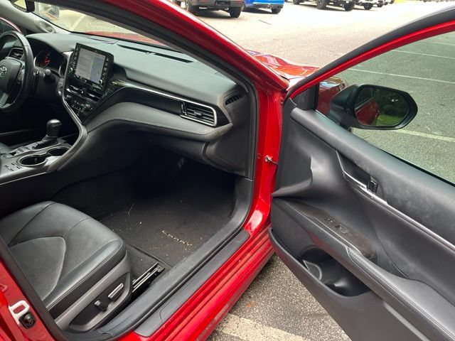 Used 2021 Toyota Camry XSE w/ Navigation Package FWD image 10
