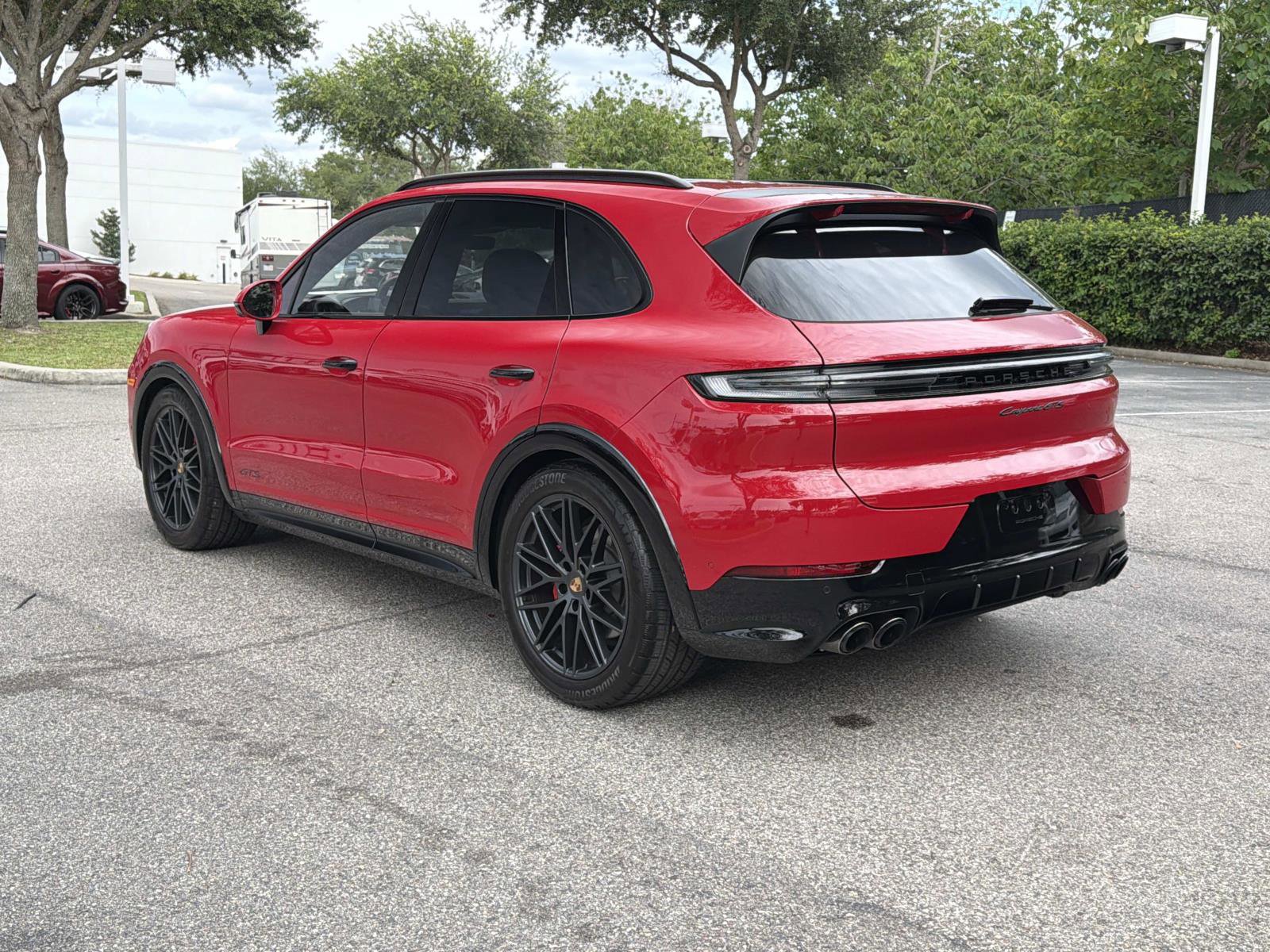 Used 2025 Porsche Cayenne GTS AWD/4WD image 5